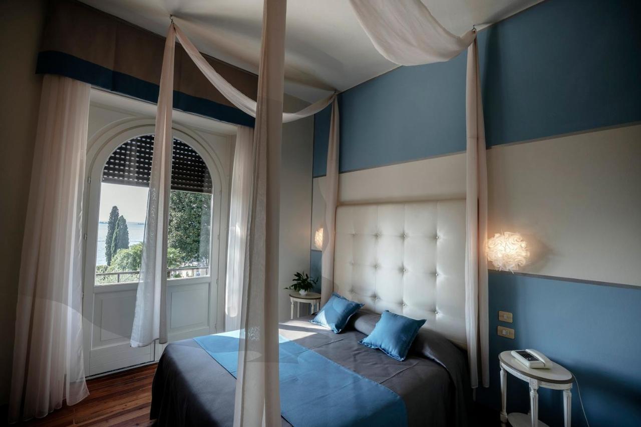 Hotel Bellevue Gardone Riviera Kültér fotó