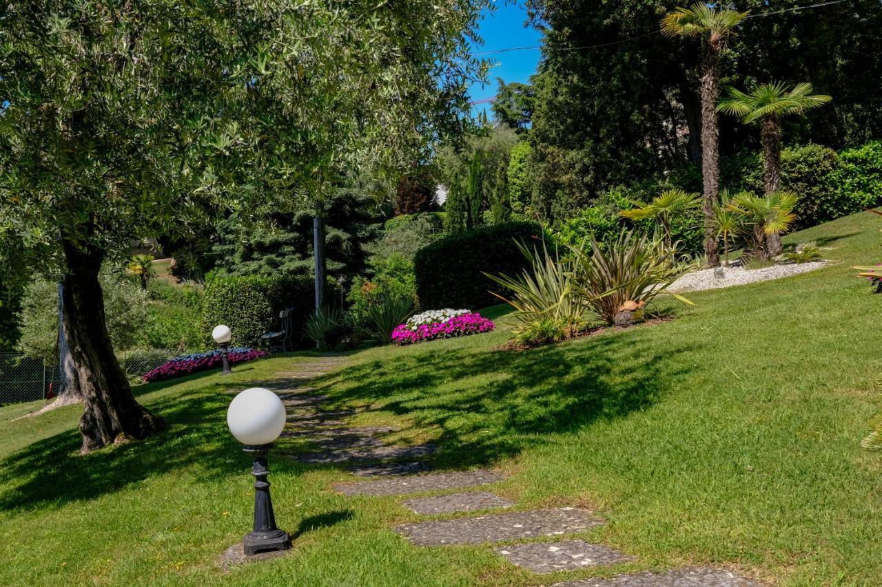 Hotel Bellevue Gardone Riviera Kültér fotó