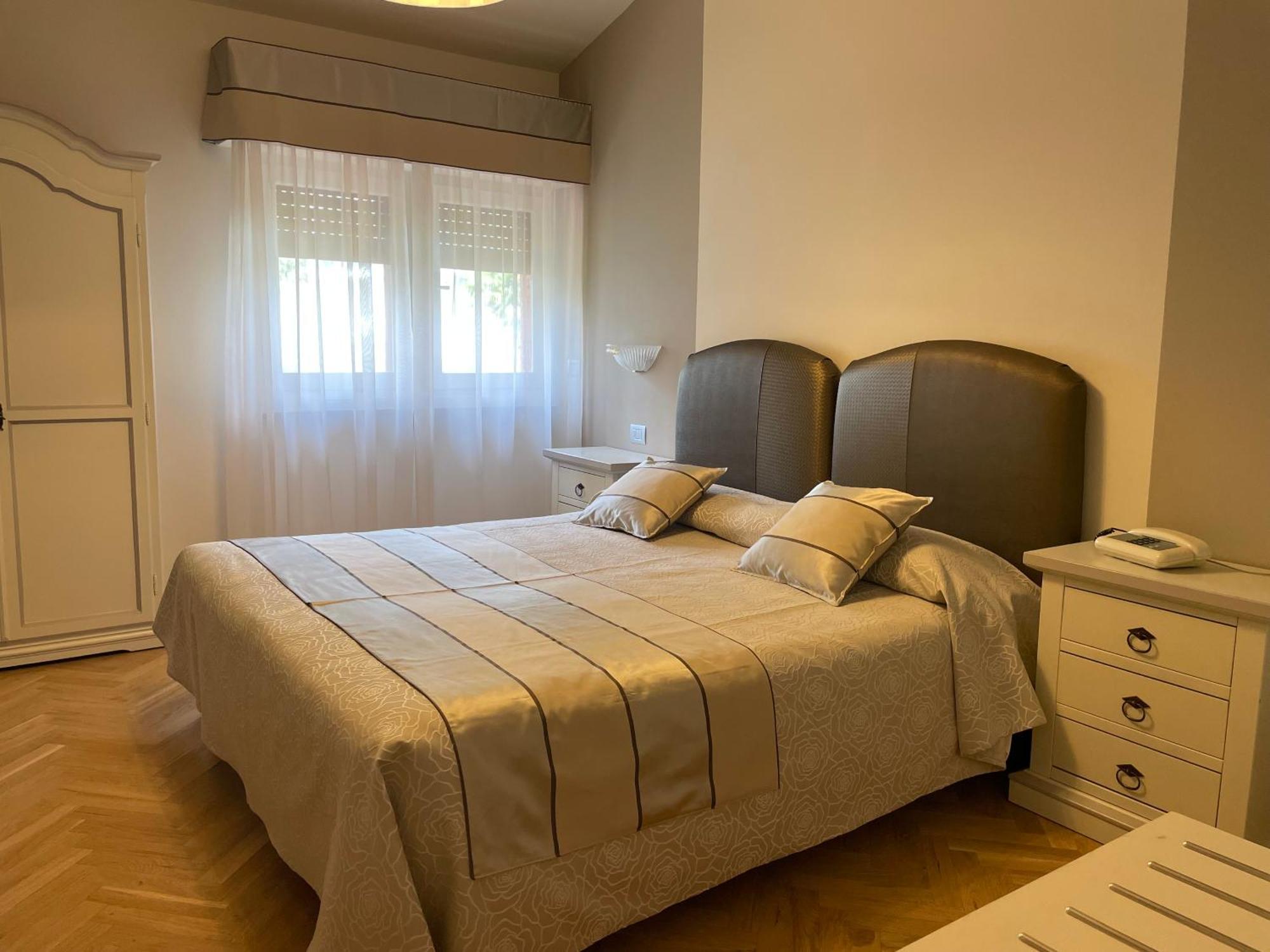 Hotel Bellevue Gardone Riviera Kültér fotó