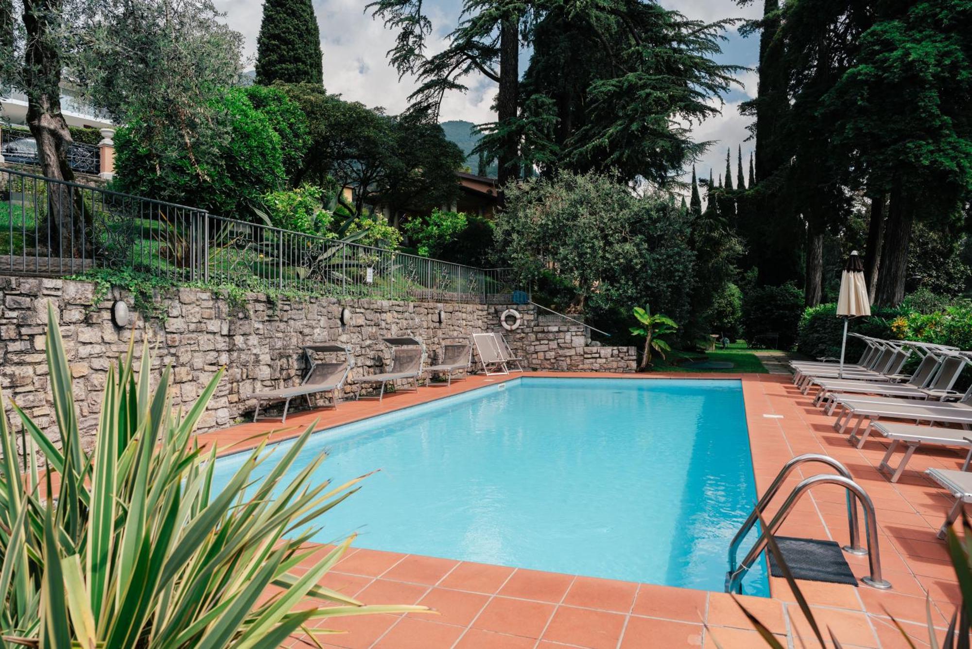 Hotel Bellevue Gardone Riviera Kültér fotó