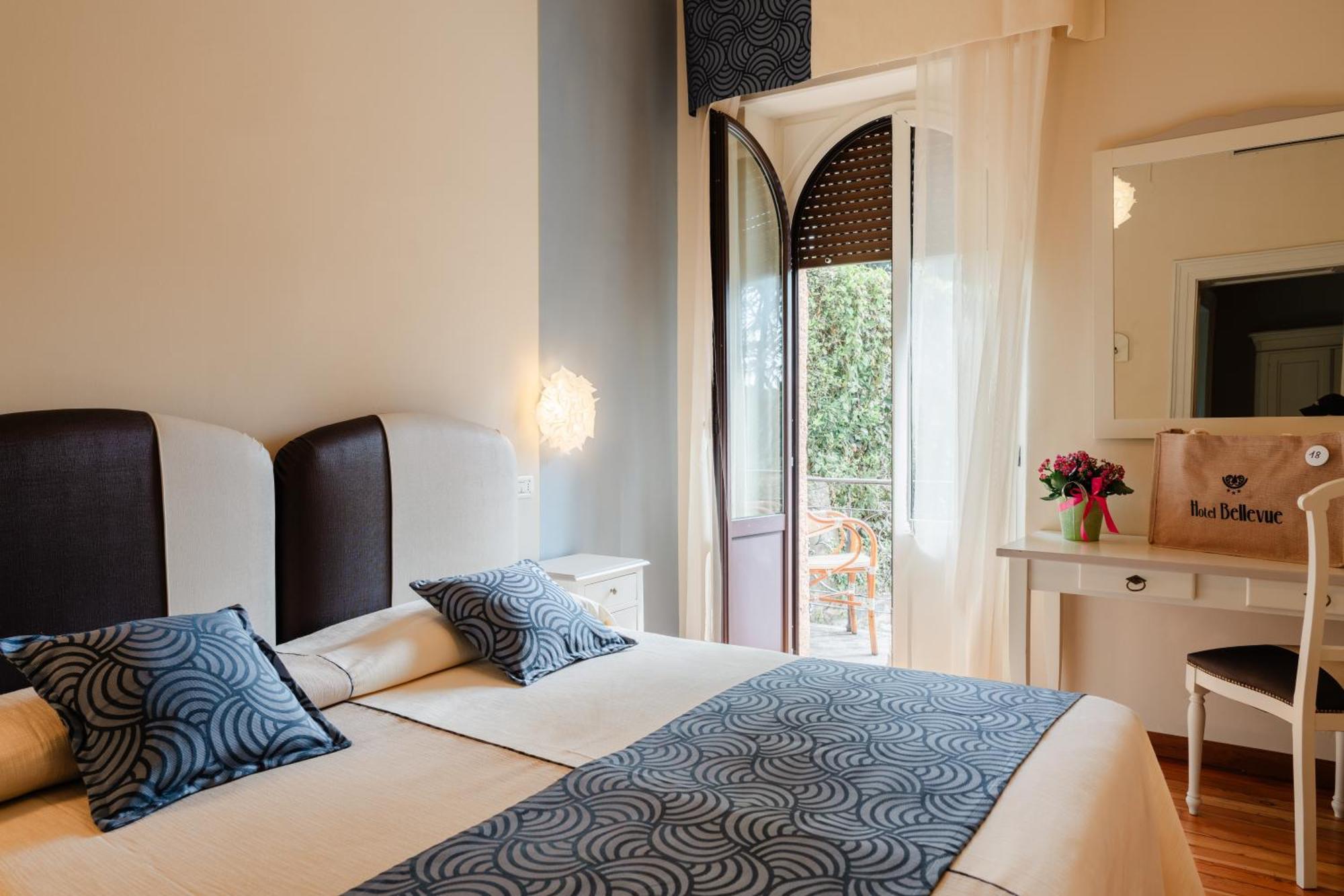 Hotel Bellevue Gardone Riviera Kültér fotó